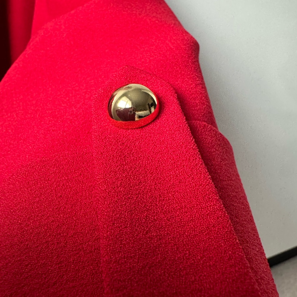 Tahari Women's Red Blazer. NWOT. Size 16 W Petite fit. - Picture 4 of 5